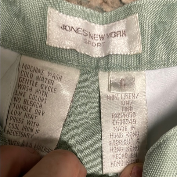 Vintage 90s 100% linen high rise pleated Light mint Shorts - Picture 2 of 7